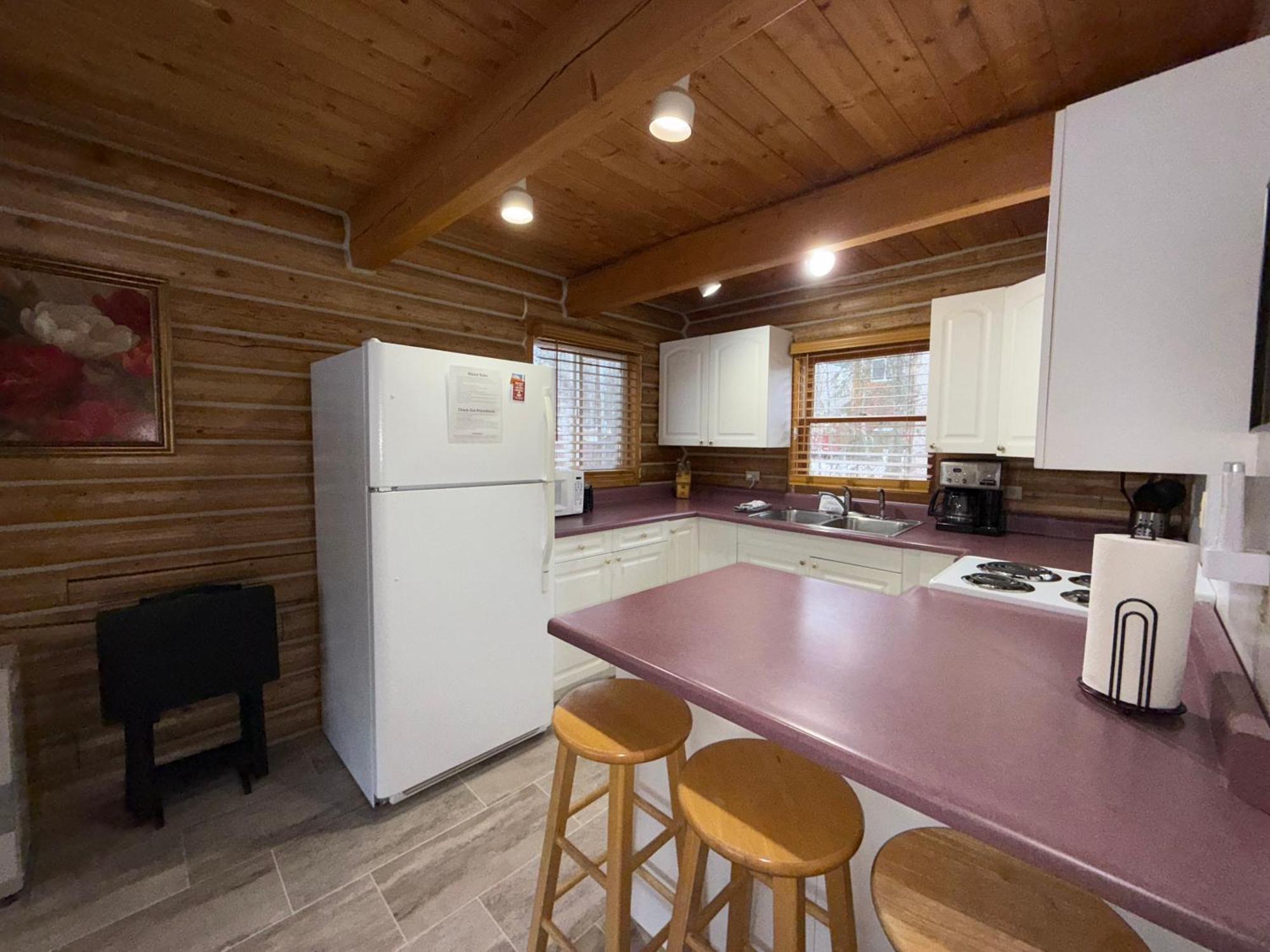 Talkeetna Log Cabin With Hot Tub Unit 2 Eksteriør bilde