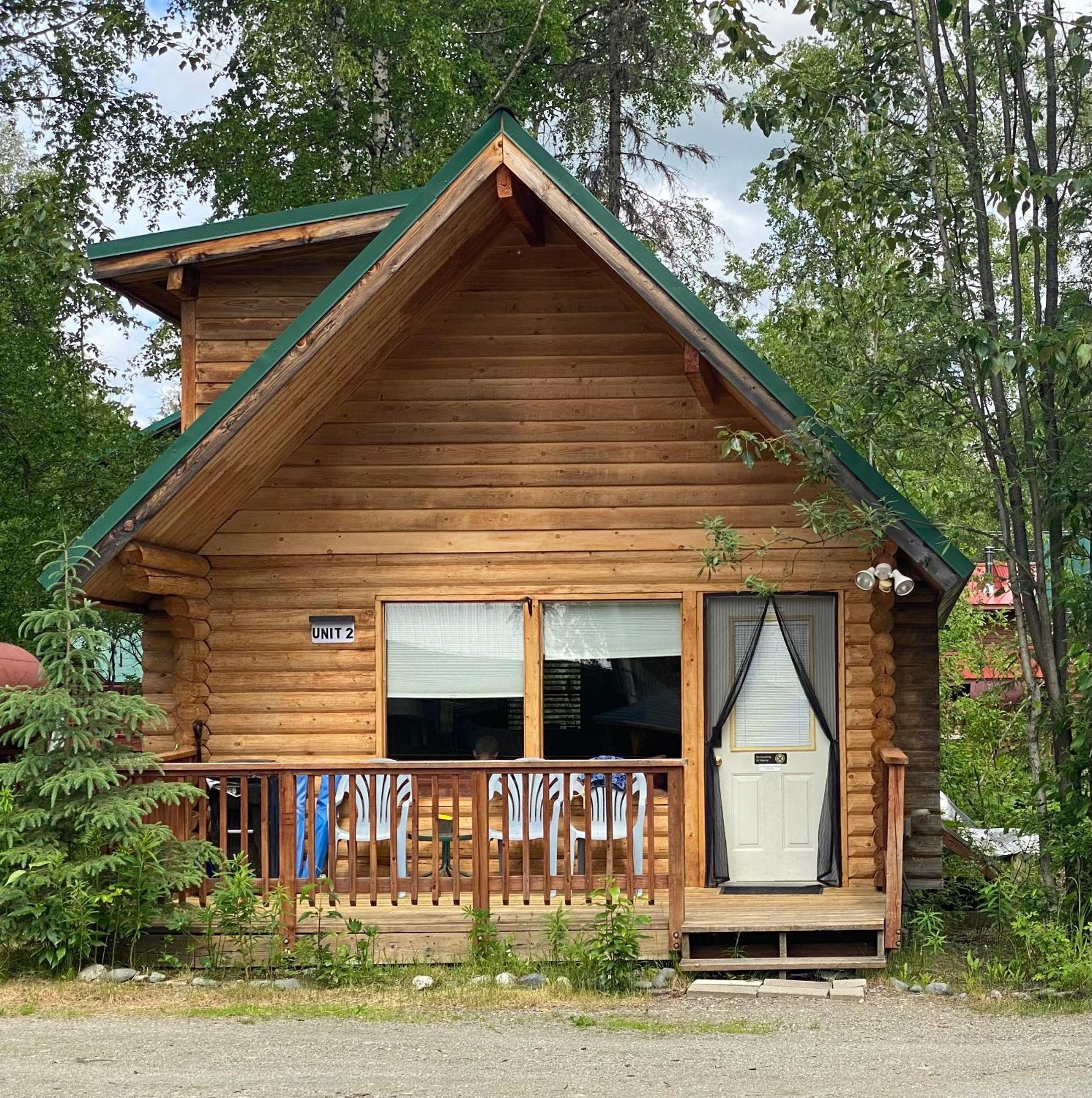 Talkeetna Log Cabin With Hot Tub Unit 2 Eksteriør bilde